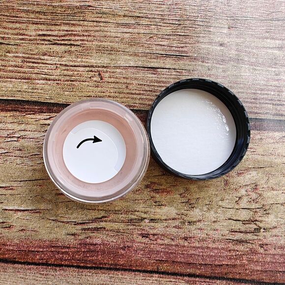 bareMinerals Original Mineral Veil New .03oz - Picture 3 of 4